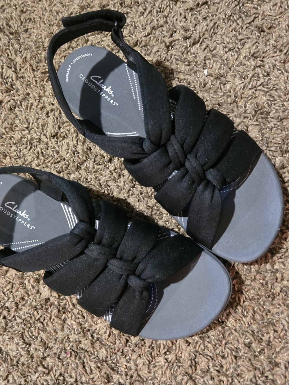 Clarks Cloudsteppers Black Knotted Strap Sandals (READ DESCRIPTION!!)
